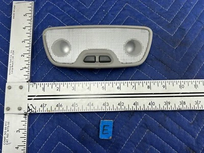 Conjunto de lámpara de luz domo superior Volvo S60R V70R 2005-2007 9178936 OEM #1040EM Foto 1 de 4