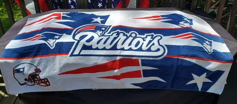 NFL New England Patriots Football Super Bowl Champions Beach Towel Lake Bath 🏈 Cover