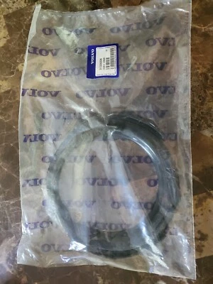 Изолятор пружины катушки Volvo - подлинный Volvo 31329206S60, S80, V70 - Изображение 1 из 3