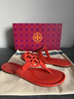 ¡NUEVO! Sandalia Tanga Tory Burch Miller $228 Talla 8 Samba Brillante 45951 Foto 1 de 4