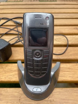 Nokia Communicator 9300i - Bild 1 von 4