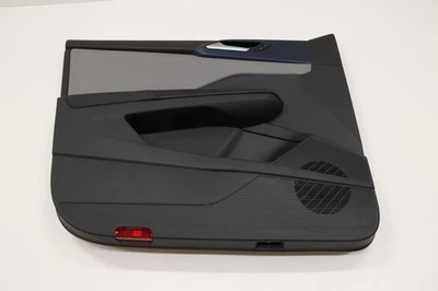 VOLKSWAGEN TAOS SE 2022-2023 PANEL MOLDURA PUERTA DELANTERA IZQUIERDA OEM 2GJ868039 NEGRO_KI Foto 1 de 4