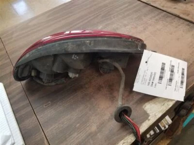 Luz trasera derecha pasajero compatible con 95-01 SWIFT 125960 Foto 1 de 3