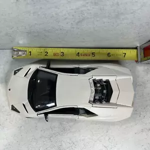 Bburago Lamborghini Reventon 1:24 Scale Diecast Loose Pre-Owned - Chipped paint - Picture 1 of 12