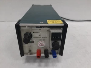 Estándar de referencia FLUKE 731B DC - Imagen 1 de 3