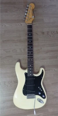 FERNANDES ST-70J ST Type 1980's Electric Guitar Made in Japan - Image 1 of 4