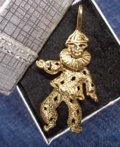 Estate Jewelry ~ Goldtone Dangle JESTER CLOWN Necklace Pendant - No Chain - Picture 1 of 5