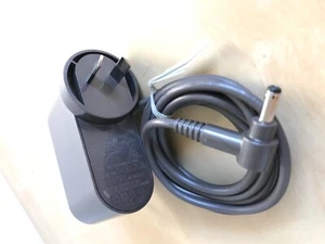 Genuine Dyson V10 Cordless Vacuum Cyclone (SV-12) Charger Au Plug Express Post - Picture 1 of 2