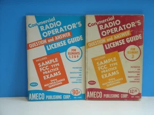 VINTAGE COMMERCIAL RADIO OPERATOR'S QUESTION & ANSWER LICENSE GUIDE, 2 BOOKS - Zdjęcie 1 z 1