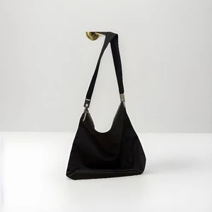 Vintage DKNY Shoulder Bag - In Great Shape & The Style Is Classic! - Picture 1 of 9