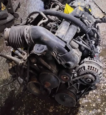 Chevrolet Avalanche 1500 2009 motor de 5,3 L compatible con VIN 0 octavo dígito Opt Lmg Foto 1 de 4