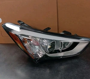 For Hyundai Santa Fe Sport Headlight 2013-2016 Passenger Side Halogen HY2503169 - Picture 1 of 4