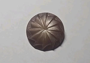 Vintage Bakelite Swirl/Flower Iridescent Diamond Coat Button - Picture 1 of 7