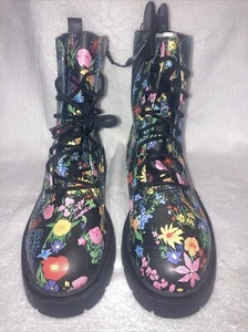 NO BOUNDARIES LADIES FLORAL DESIGN COMBAT BOOTS SHOES SIZE 11 BLACK LACE UP - Picture 1 of 8