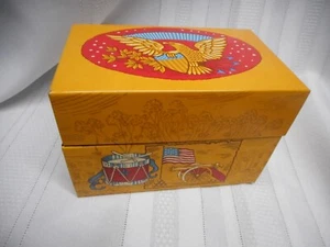 Syndicate Mfg Metal Recipe Box Americana Liberty Bell Eagle Drums Patriot Vtg - Picture 1 of 7