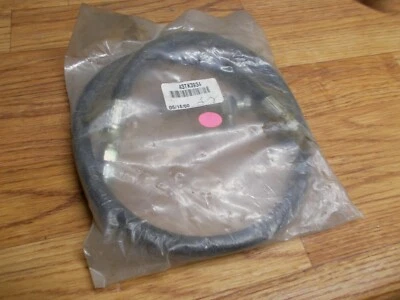 36" AIR BRAKE HOSE WITH FITTINGS 3/16" DAYCO EASTMAN  90 DEGREE ADAPTER - Image 1 of 4