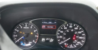 Cuadro medidor velocímetro Pathfinder OE 2014-2014 124 k millas Nissan Foto 1 de 4