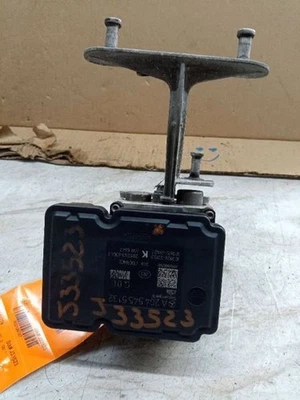 Anti-Lock Brake Part 204 Type GLK350 Fits 10 MERCEDES GLK-CLASS 199787 - Image 1 of 4