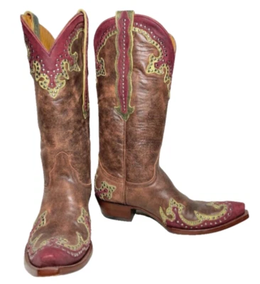 BOTA VAQUERA ANTIGUA GRINGO TAKA TACHONADA 13" TALLA 8 1/2 COLOR RARO PRECIO DE VENTA SUGERIDO POR EL FABRICANTE $675 Foto 1 de 4