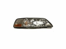 Fits 2003-2004 Lincoln Town Car Headlight Assembly Right Passenger Side 85757D