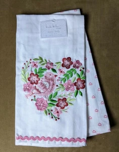 Kitchen Towels Nicole Miller Setof2 ValentineThemeLovebirds India NEW! DEC21 - Picture 1 of 7