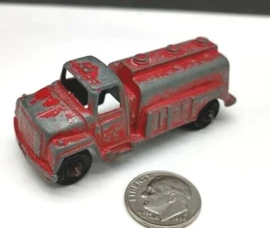 Vintage Diecast Fire Truck  2.5" Long Red Tootsie Toys - Picture 1 of 10