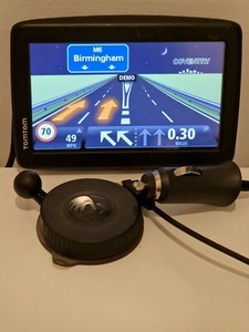 TomTom Truck HGV  Bus Lorry Caravan Large 5 inch screen UK Inc Europe