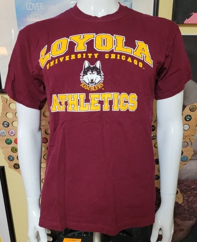 Loyola University Chicago Ramblers Athletics Logo T Shirt Medium Nice Cover