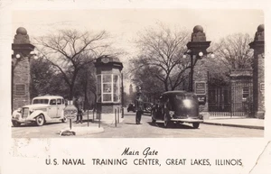 Great Lakes IL U.S. Naval Training Station Main Gate Old Car RPPC Postcard E18 - Picture 1 of 2