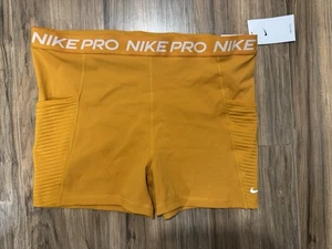 NWT Nike Women's Pro 3" Fitted Shorts DM6938 738 Orange Size 2XL - Picture 1 of 5