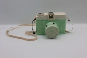 Diana F+ Dreamer Mint Green Camera Lomography Urban Outfitters CAMERA ONLY - Picture 1 of 7
