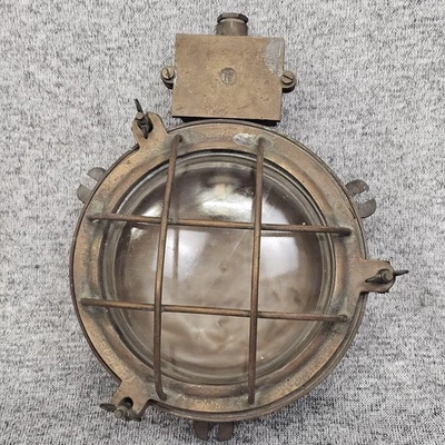 Antique Brass Marine Bulkhead Cage Light Round Glass Ship Nautical FR Logo Wall - Image 1 of 4