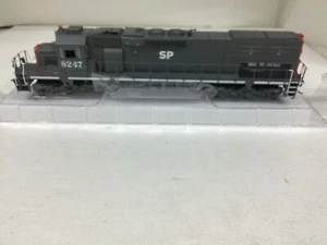 Athearn #72062 HO scale “Southern Pacific” SD40T-2 DCC & SOUND READY Rd.#8247 - Picture 1 of 2