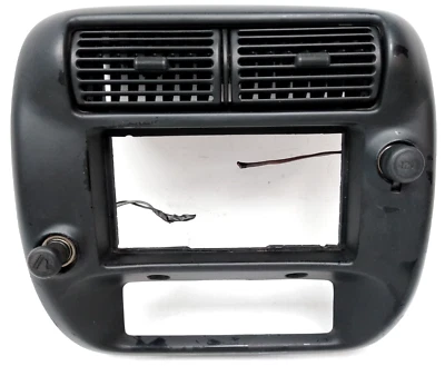 Ford Ranger 1995 2003 radio bisel tablero moldura panel encendedor salida 2001 2002 O4 Foto 1 de 4