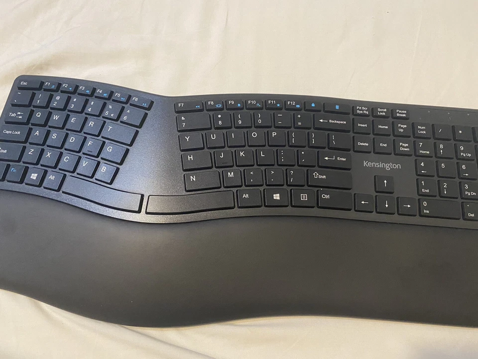Kensington Pro Fit Ergonomic Wireless Keyboard ONLY Black - Image 1 of 4