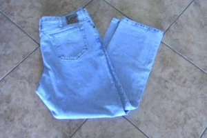 LEE REGULAR FIT LIGHT BLUE MEN'S 100% COTTON DENIM JEANS 42X30 (42X31) FREE SHIP - Picture 1 of 7