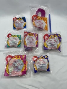 Vintage 1990's Hunchback of Notre Dame Happy Meal 7 of 8 toys - Picture 1 of 16
