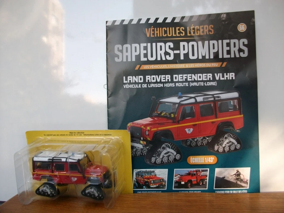 Collection Véhicules Légers Pompiers N°66 Land Rover Defender VLHR (Haute Loire) - Photo 1/3