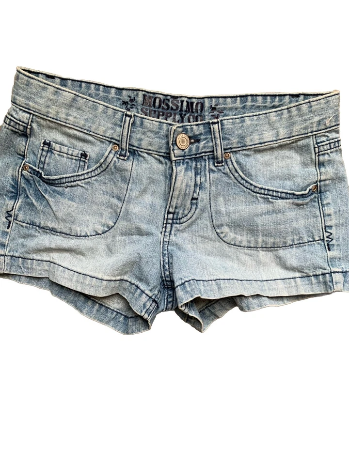 Pantalones Cortos Mossimo Supply Co Para Mujer 7 Calce 6 Azul Jean Lavado Ácido Denim Envejecido Foto 1 de 4