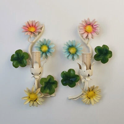 VINTAGE ITALIAN TOLE PAIR WALL SCONCES LIGHT FIXTURE DAISY FLOWERS ITALY ANTIQUE - Image 1 of 4