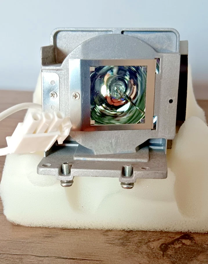 Replacement Lamp For BenQ Projector 5J.JA105.001 Original OEM Bulb - Image 1 of 4