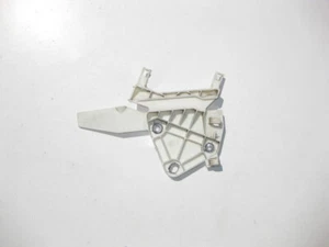 Mercedes-Benz A2217330508 Soporte para la cerradura de la puerta trasera izquierda en el... - Imagen 1 de 3