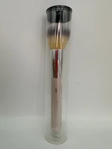 IT COSMETICS HEAVENLY LUXE Buffing Foundation Brush NIB - Picture 1 of 2