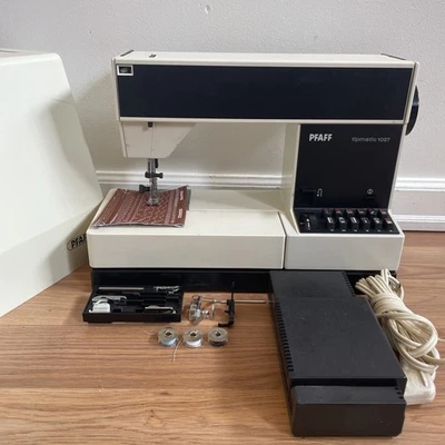 Pfaff Tipmatic 1027 Sewing Machine Free Arm Multi Stich's Complete, Cover Sew A+ - Imagem 1 de 4