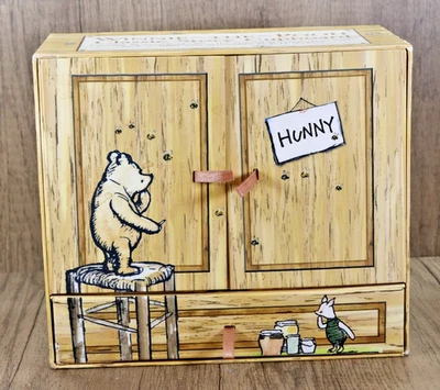 Winnie The Pooh Classic Story Cupboard Books 19/20 - A.A.Milne - Image 1 of 4