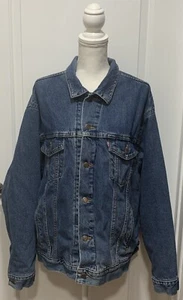 Giacca camionista jeans vintage Levi’s grande denim blu USA foderata a quadri - Foto 1 di 6