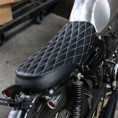 Motorcycle Cafe Racer Seat Flat Saddle For Triumph Street Twin Custom Bonneville - Image 1 of 4