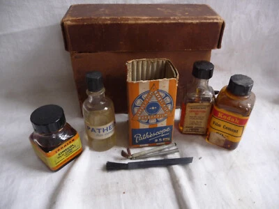 Film cement PATHE JOHNSON Cinecol Kodak & lubricating oil + box  D7/1 - Image 1 of 3