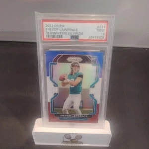 🔥💎 Prizm Trevor Lawrence 2021 rojo blanco y azul - PSA 9 ¡Como nuevo! 💎🔥 - Imagen 1 de 4