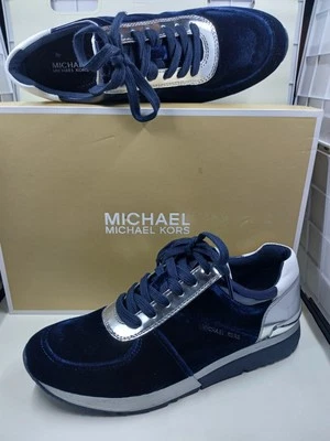 NUEVO EN CAJA Michael Kors Allie Entrenador Terciopelo Azul Almirante Tenis COLOR 8.5M Foto 1 de 4